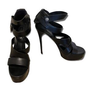 ❤️SOLD❤️Burberry London Made in Italy Stiletto Heels Size: |IT39|